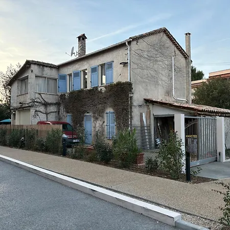 Charming In Historical House Apartmán *