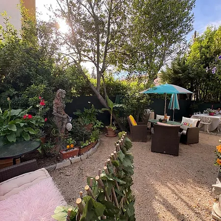 Charming In Historical House Vallauris